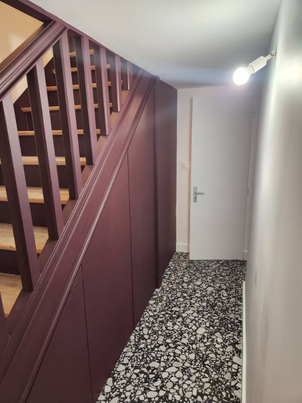 TOUQUET - ESPACE SOUS ESCALIER APRES